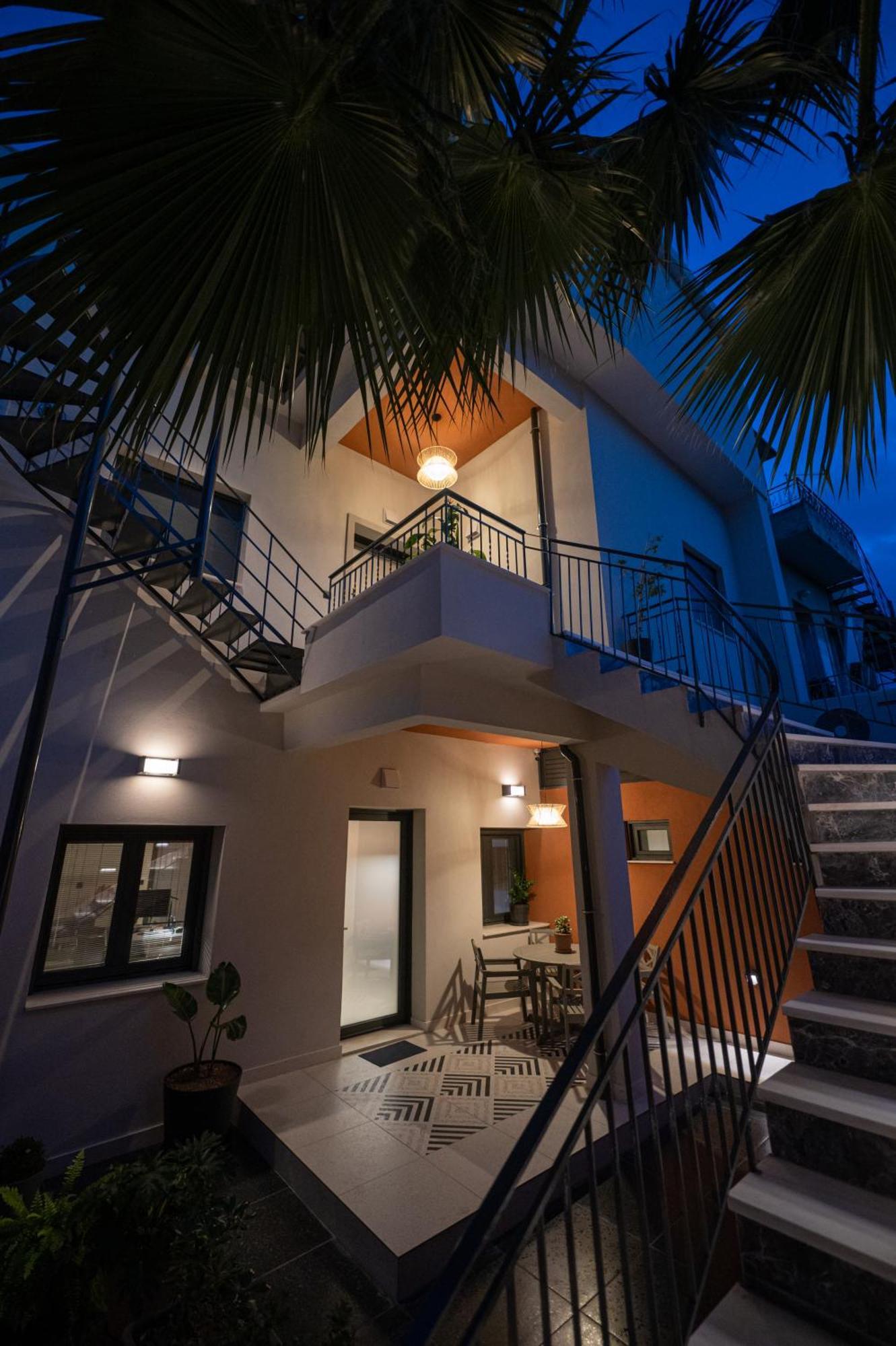 Villa Vesta Retire - Kalamata Mediterranean Villas Exteriör bild